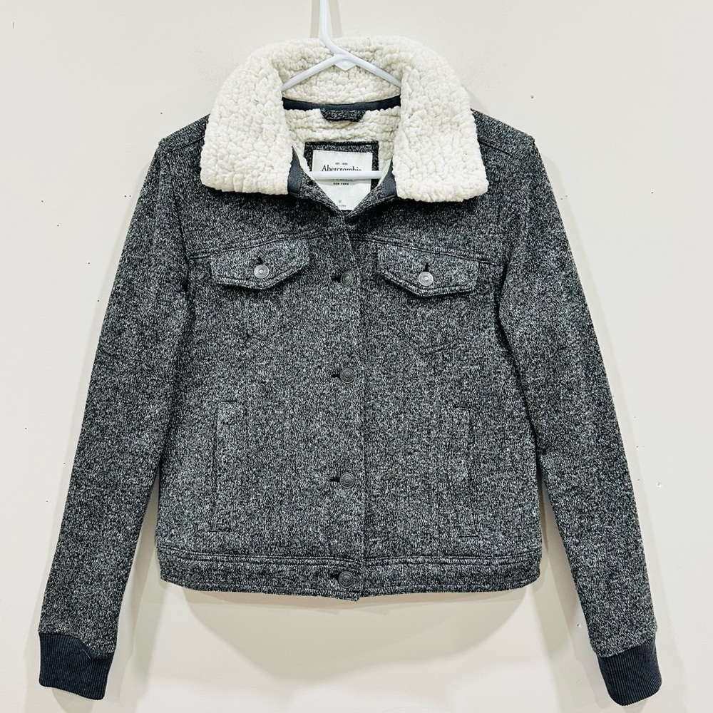 Abercrombie & Fitch Women Knit Sherpa Jacket Coat Gray White Size M
